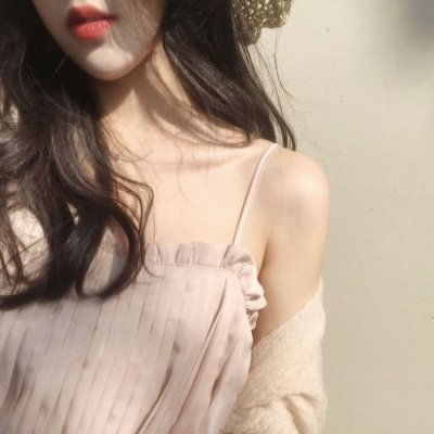 李強會見馬來西亞最高元首易卜拉欣
